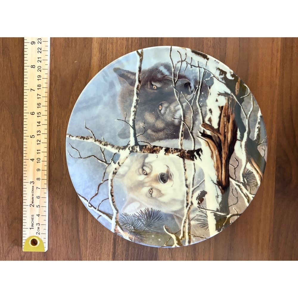 W.S. George Eyes In The Mist Wolf Collector‎ Plate Daniel Renn Pierce 1993 8.25"